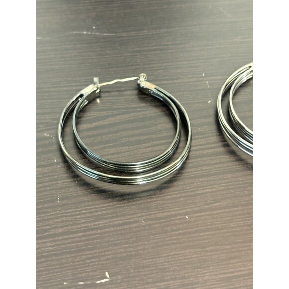 Vintage Black Double Hoop Leverback Earrings - Picture 7 of 14